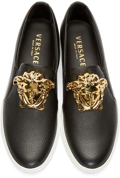 versace schuhe herren sport|Versace men's slippers.